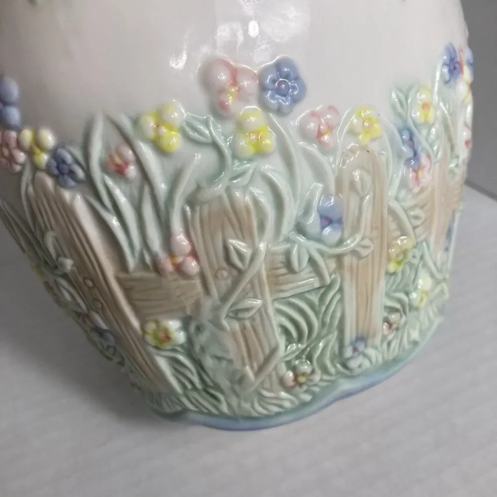 VTG Capodimonte Majolica Style Floral Porcelain Pitcher Spring Centerpiece